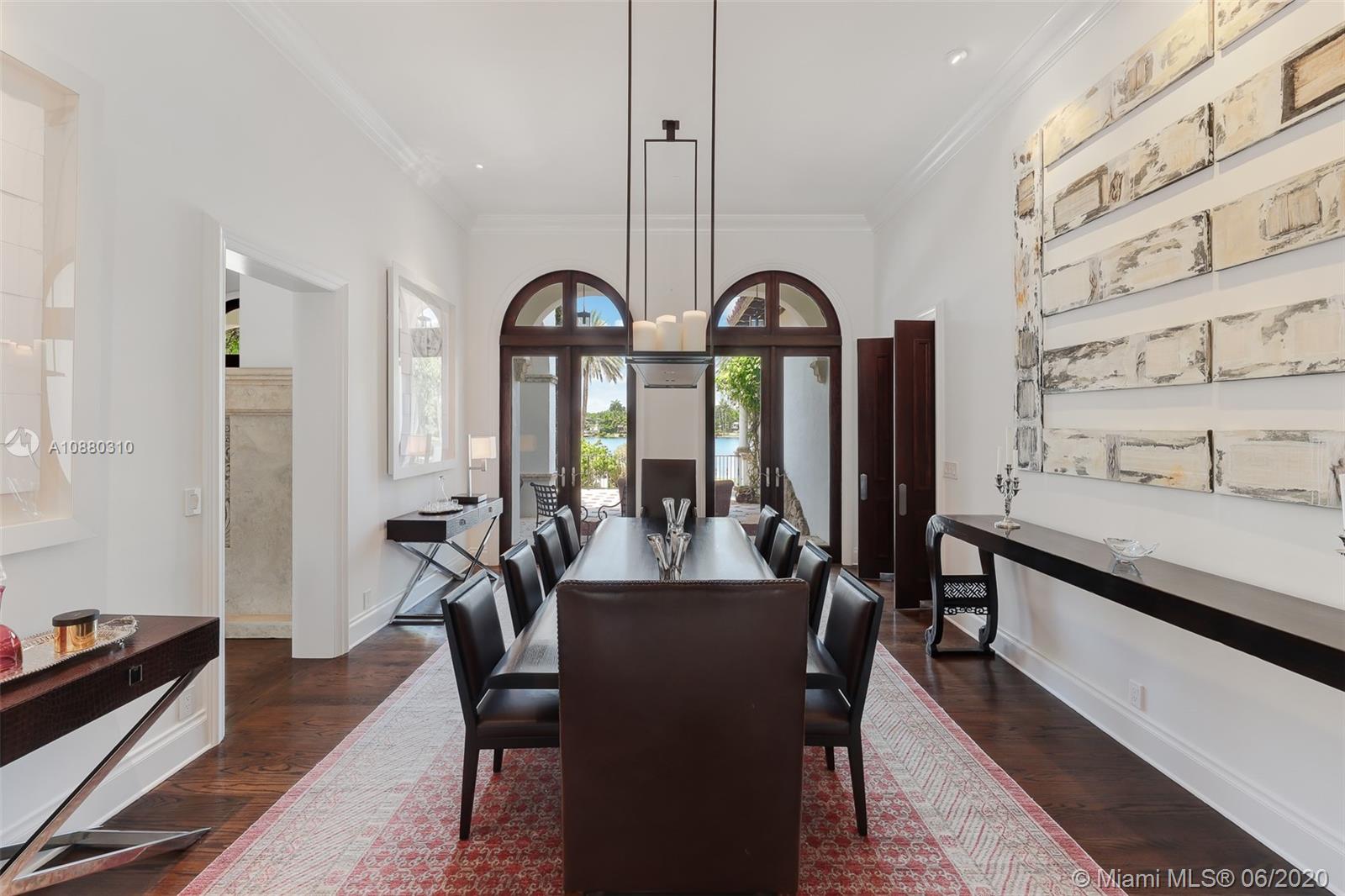 HAMMOCK LAKE - Residential