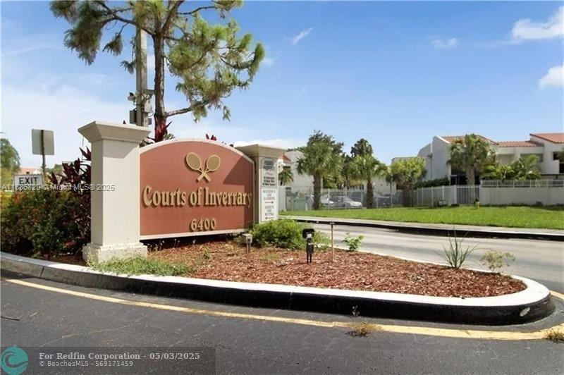 COURTS OF INVERRARY PHASE - Residential