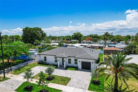 Single Family Residence in Pompano Beach FL 5265 20th Ave Ave.jpg