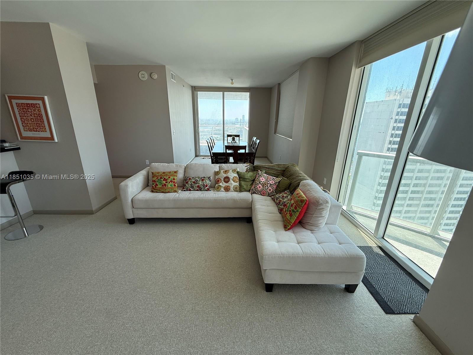 253 NE 2nd St 3009