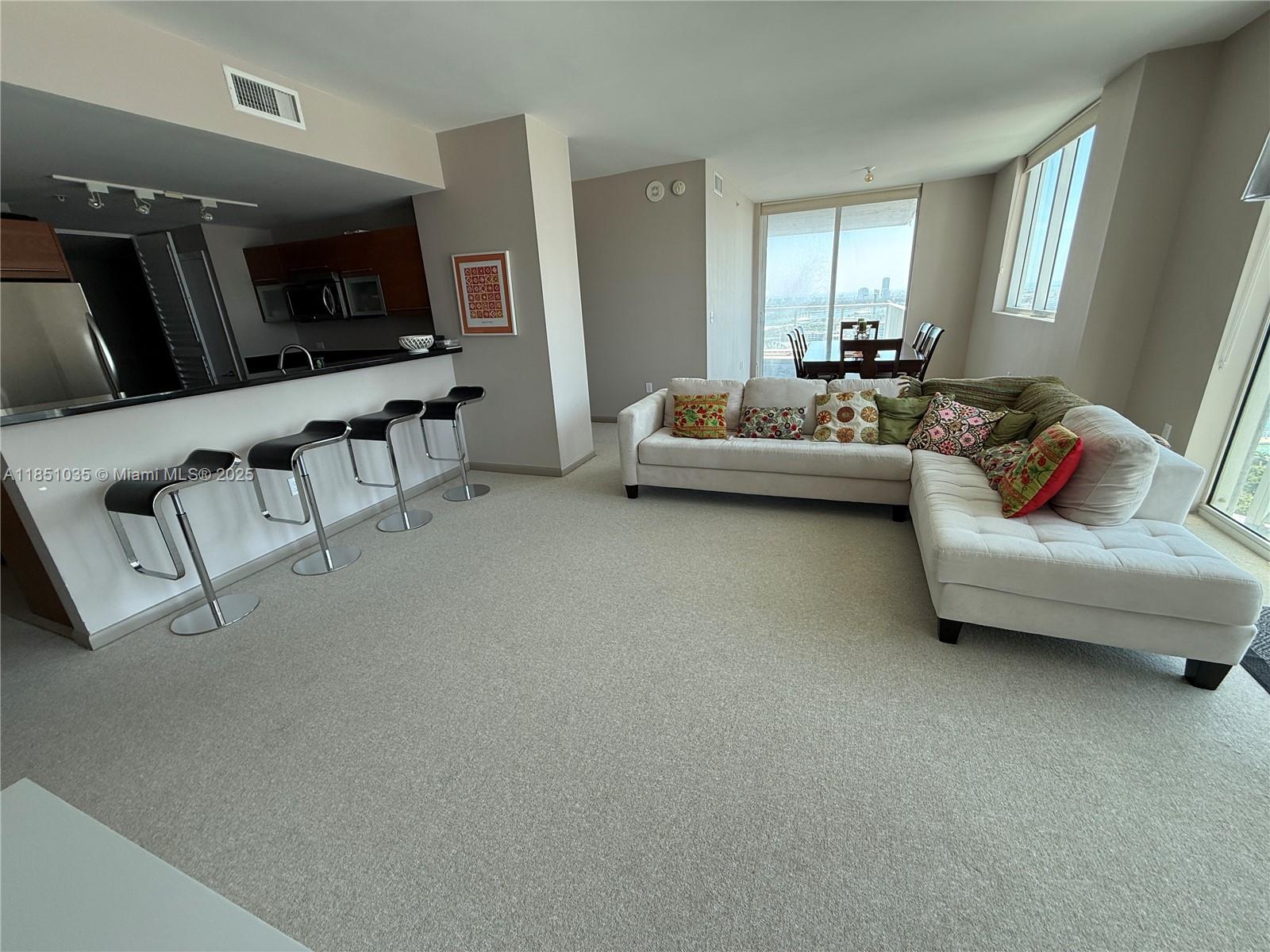 253 NE 2nd St 3009