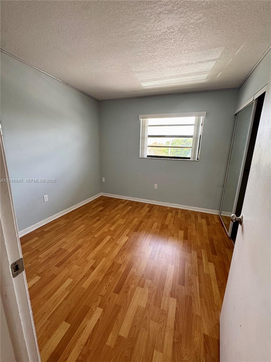 VISTA DEL LAGO CONDO III - Residential Lease