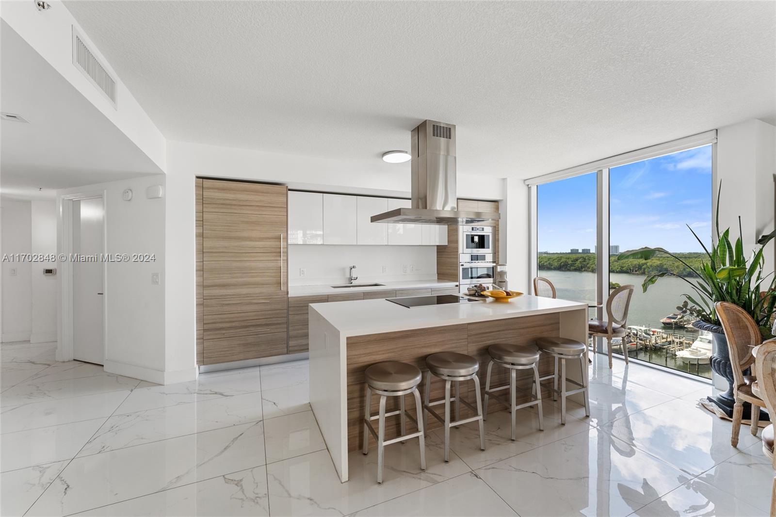 Property for Sale at 330 Sunny Isles Blvd 5-801, Sunny Isles Beach, Miami-Dade County, Florida - Bedrooms: 3 
Bathrooms: 4  - $1,535,000