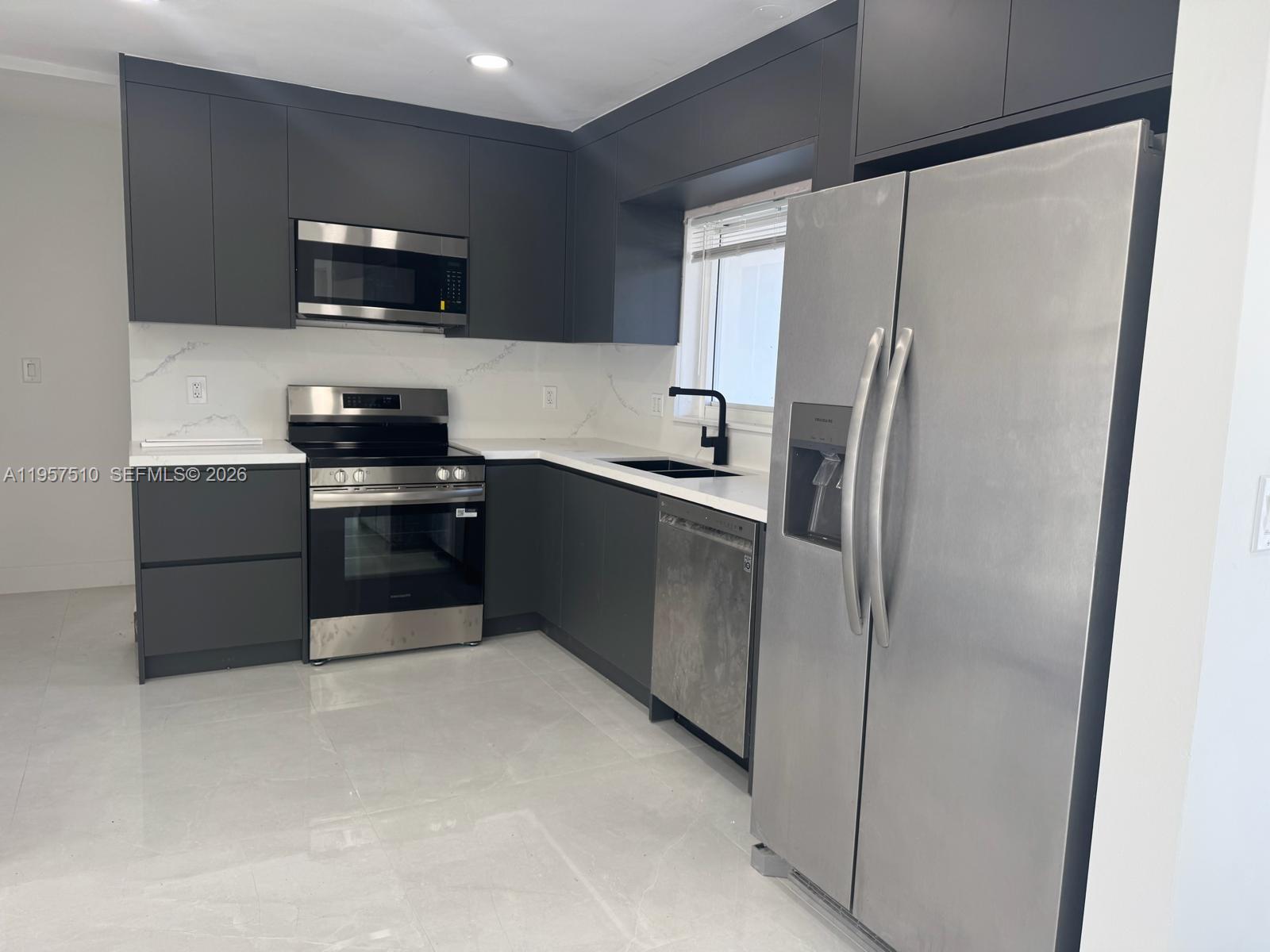 SUNSET TRAILS NO 2 - Residential