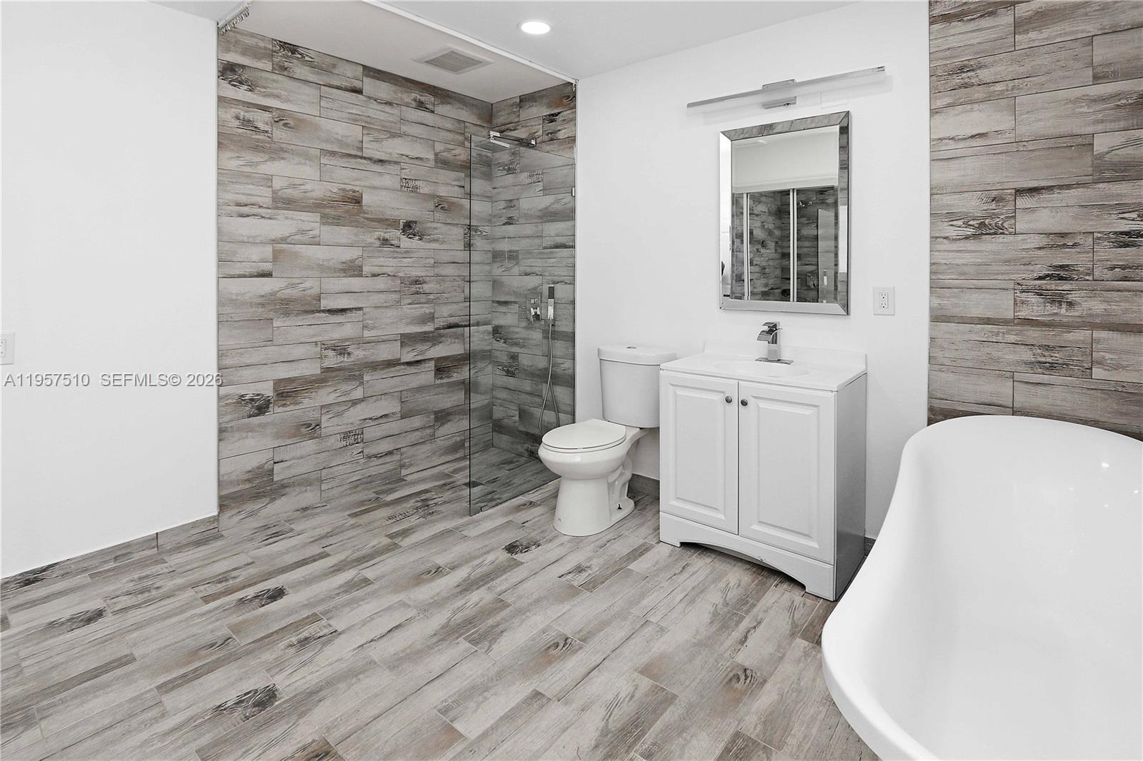 SUNSET TRAILS NO 2 - Residential