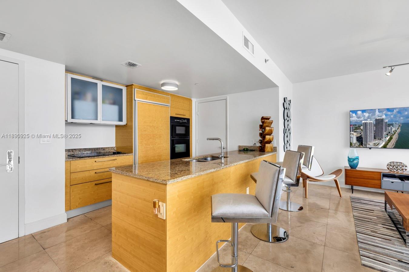 BEACH CLUB TWO CONDO - Residential