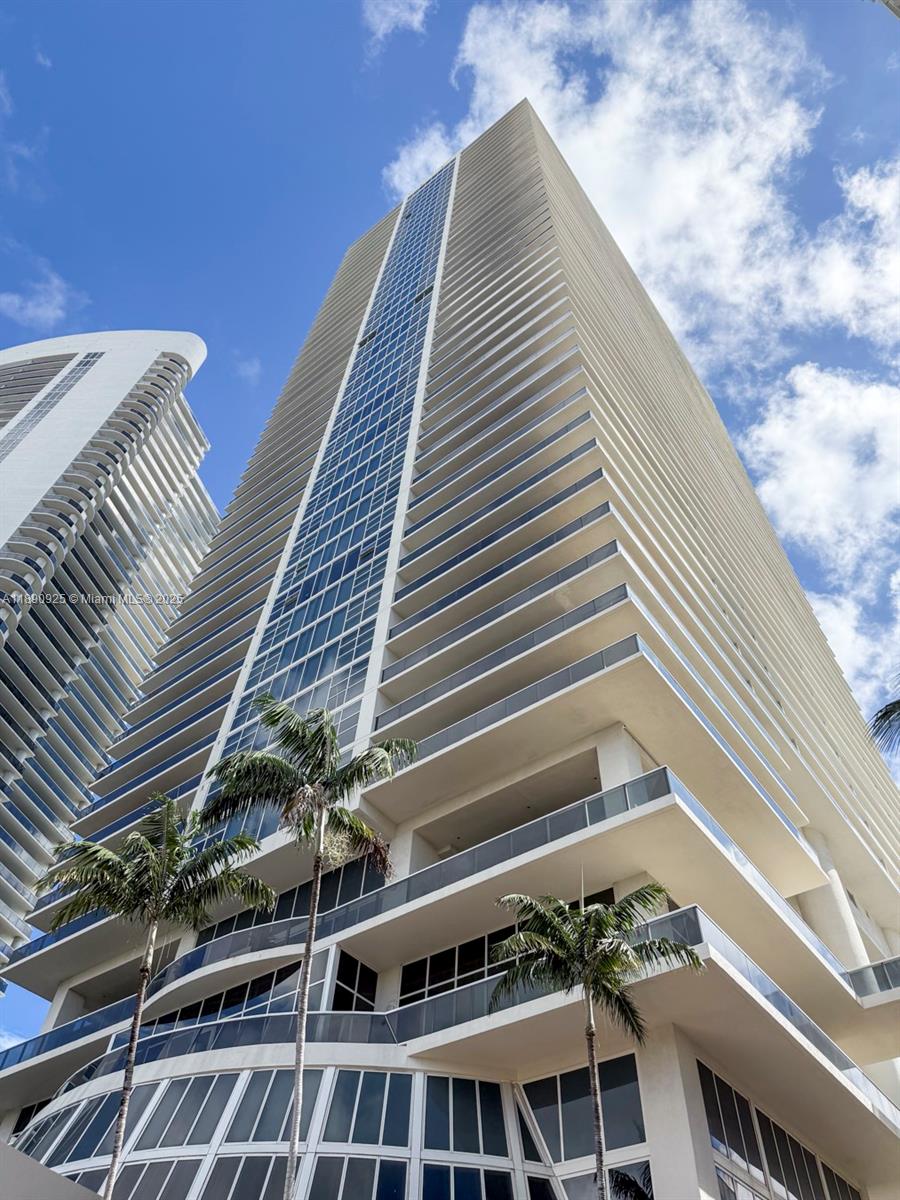 BEACH CLUB TWO CONDO - Residential