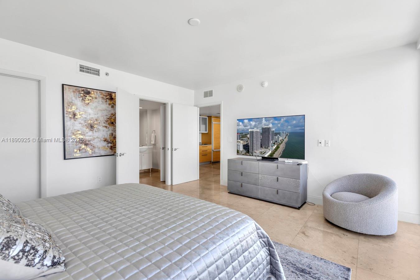 BEACH CLUB TWO CONDO - Residential
