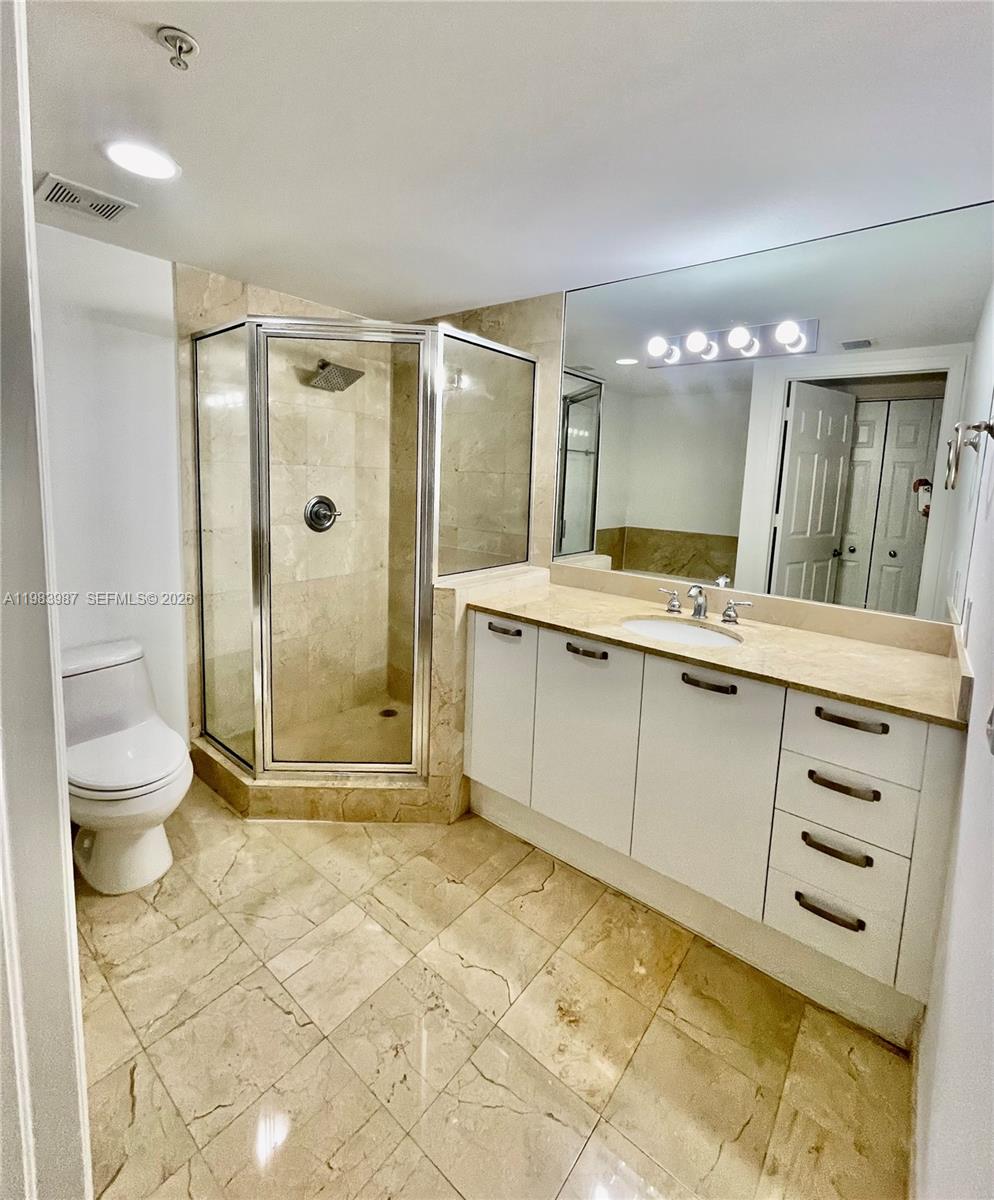 THE MINORCA CONDO - Residential Lease