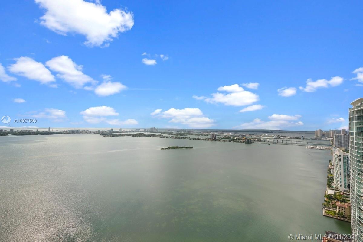 ONE PARAISO - Residential