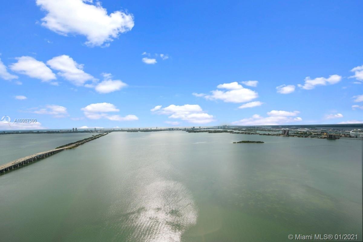 ONE PARAISO - Residential