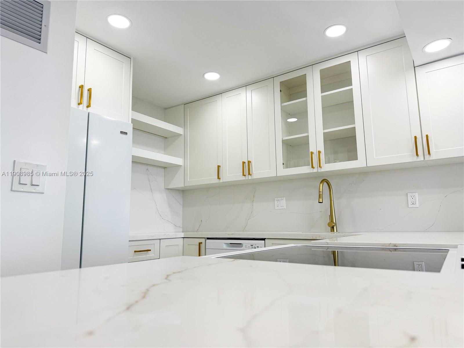 PARKER TOWER CONDO - Residential Lease