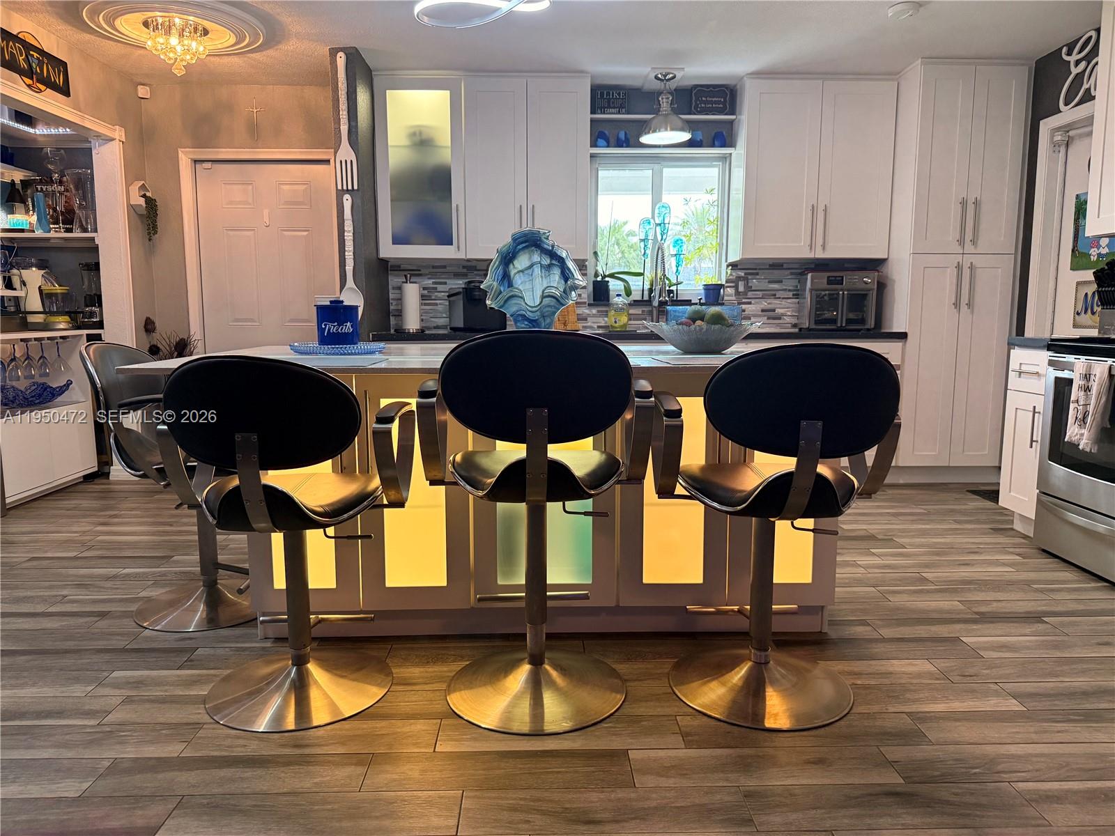 PINE MANOR PART ONE - Residential