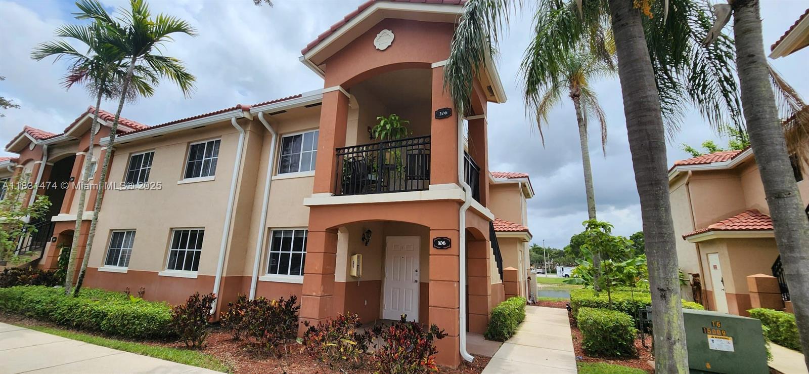 3478 Briar Bay Blvd 106