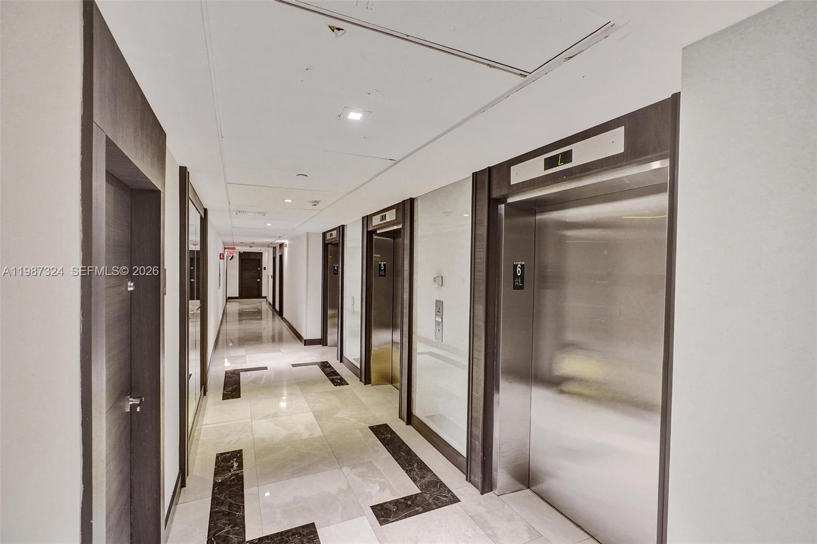 WATERVIEW CONDO - Residential Lease