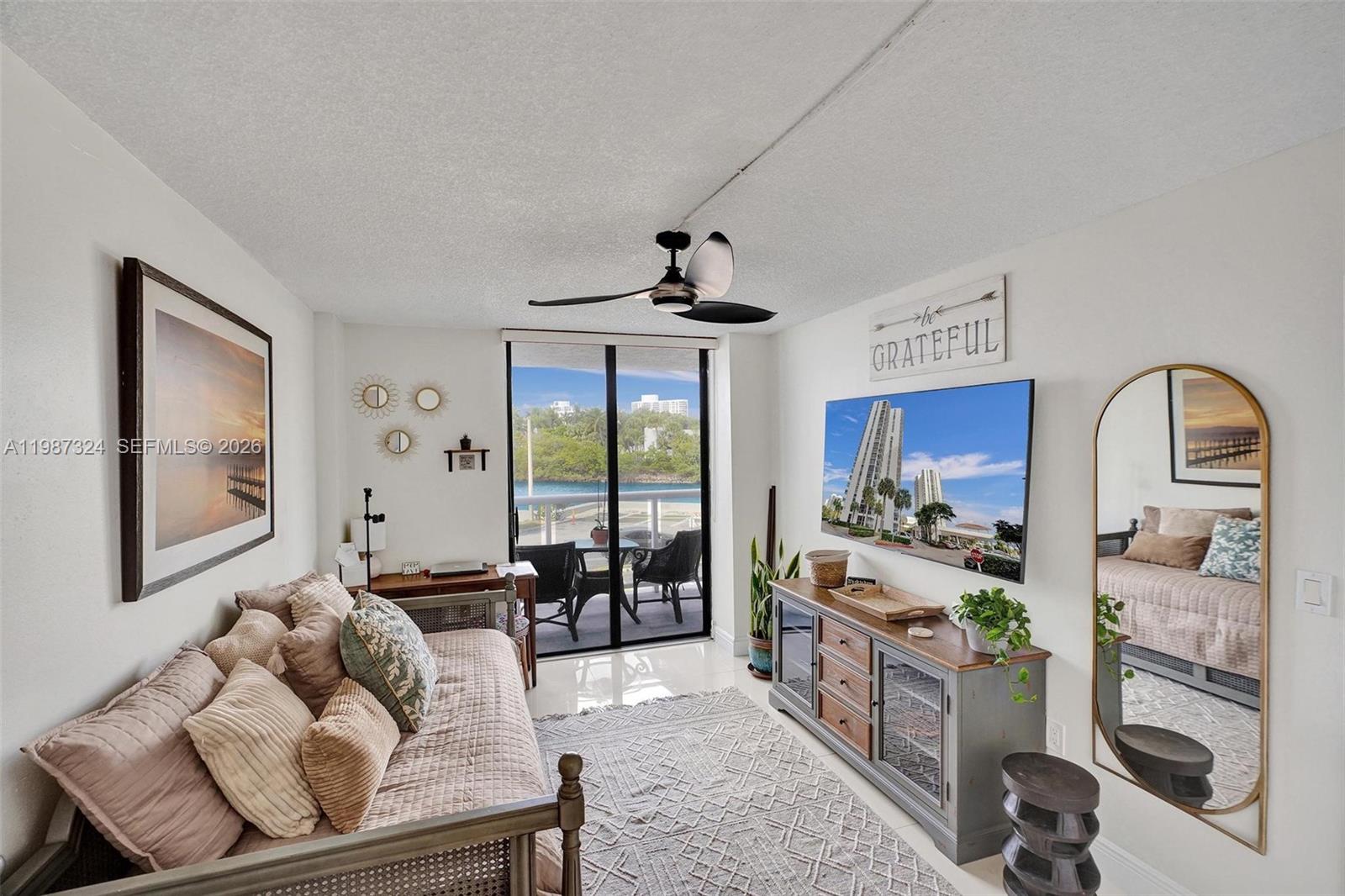 WATERVIEW CONDO - Residential Lease