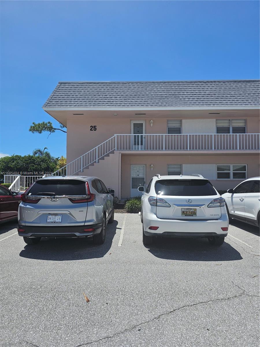 18081 SE Country Club Dr 248