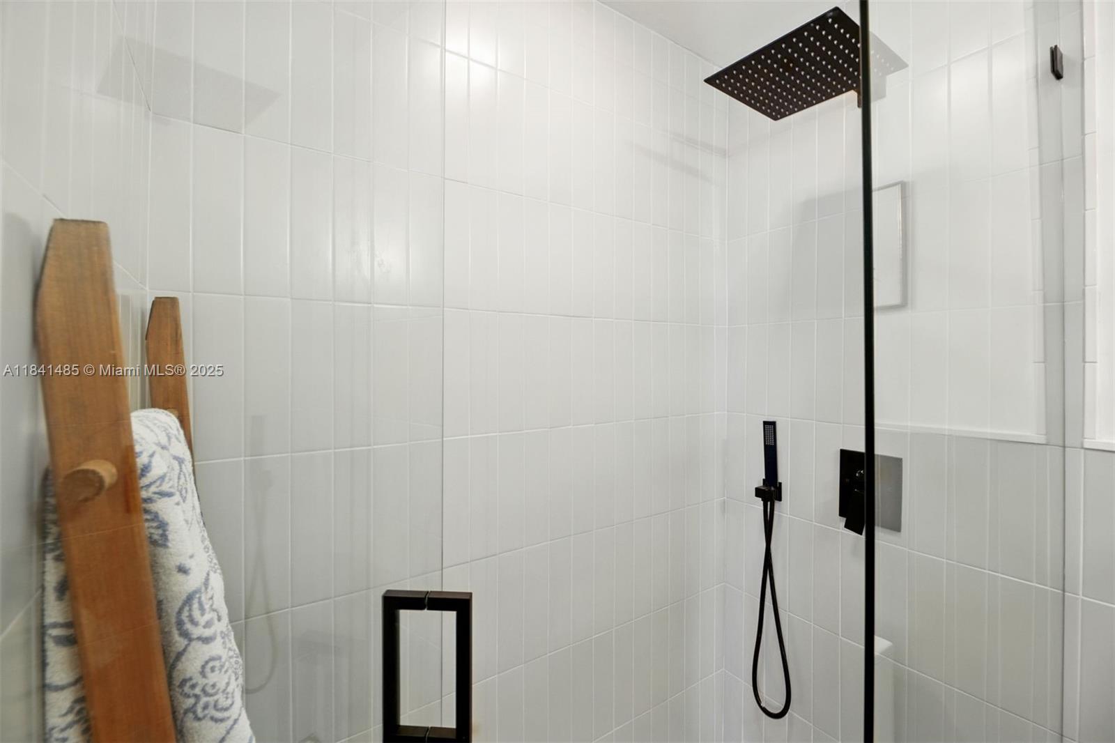 OCEANSIDE SEC ISLE OF NOR - Residential Lease