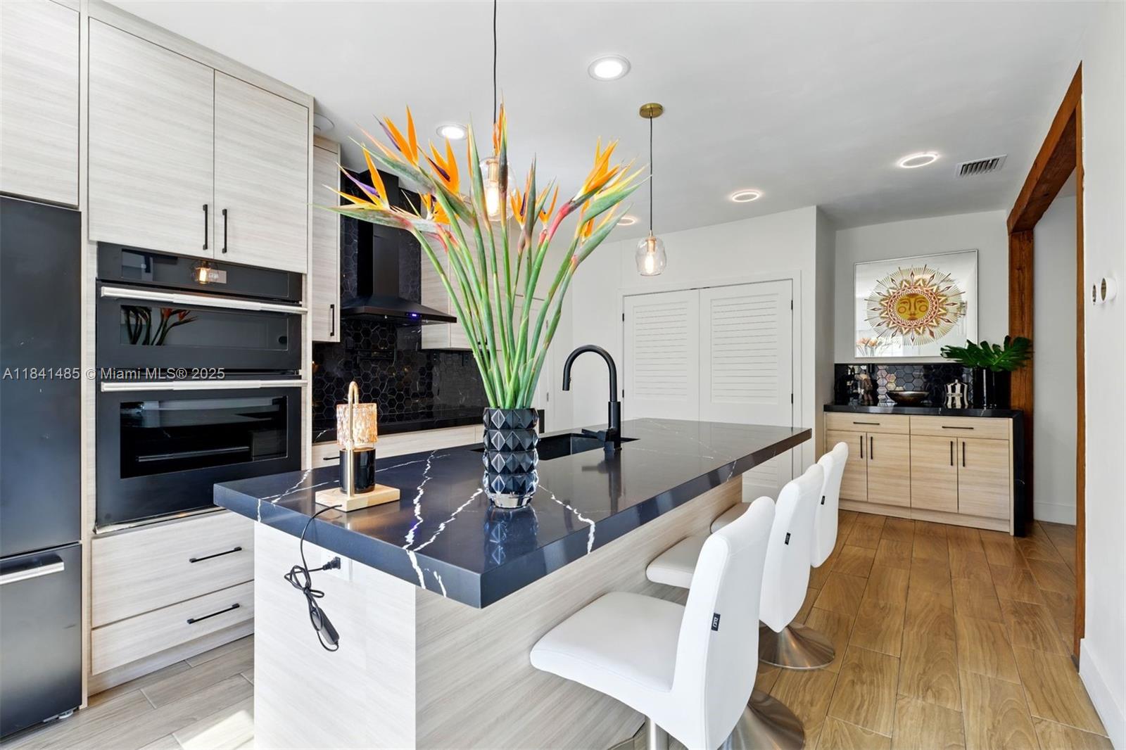 OCEANSIDE SEC ISLE OF NOR - Residential Lease