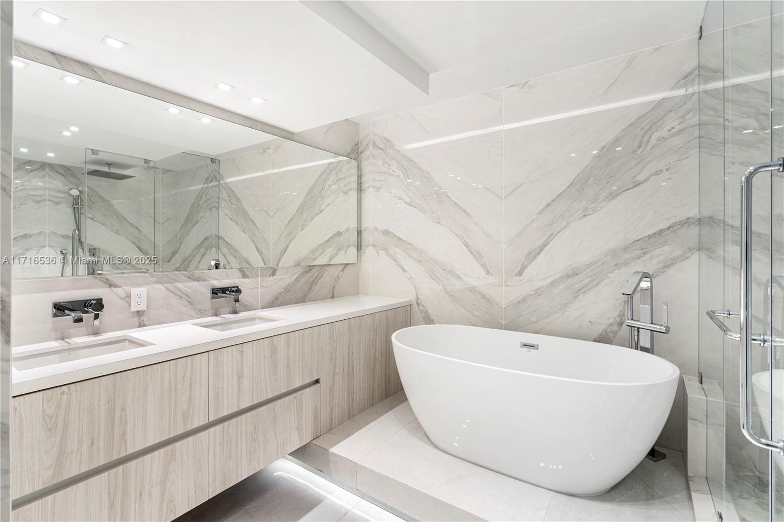BAL HARBOUR 101 CONDO - Residential