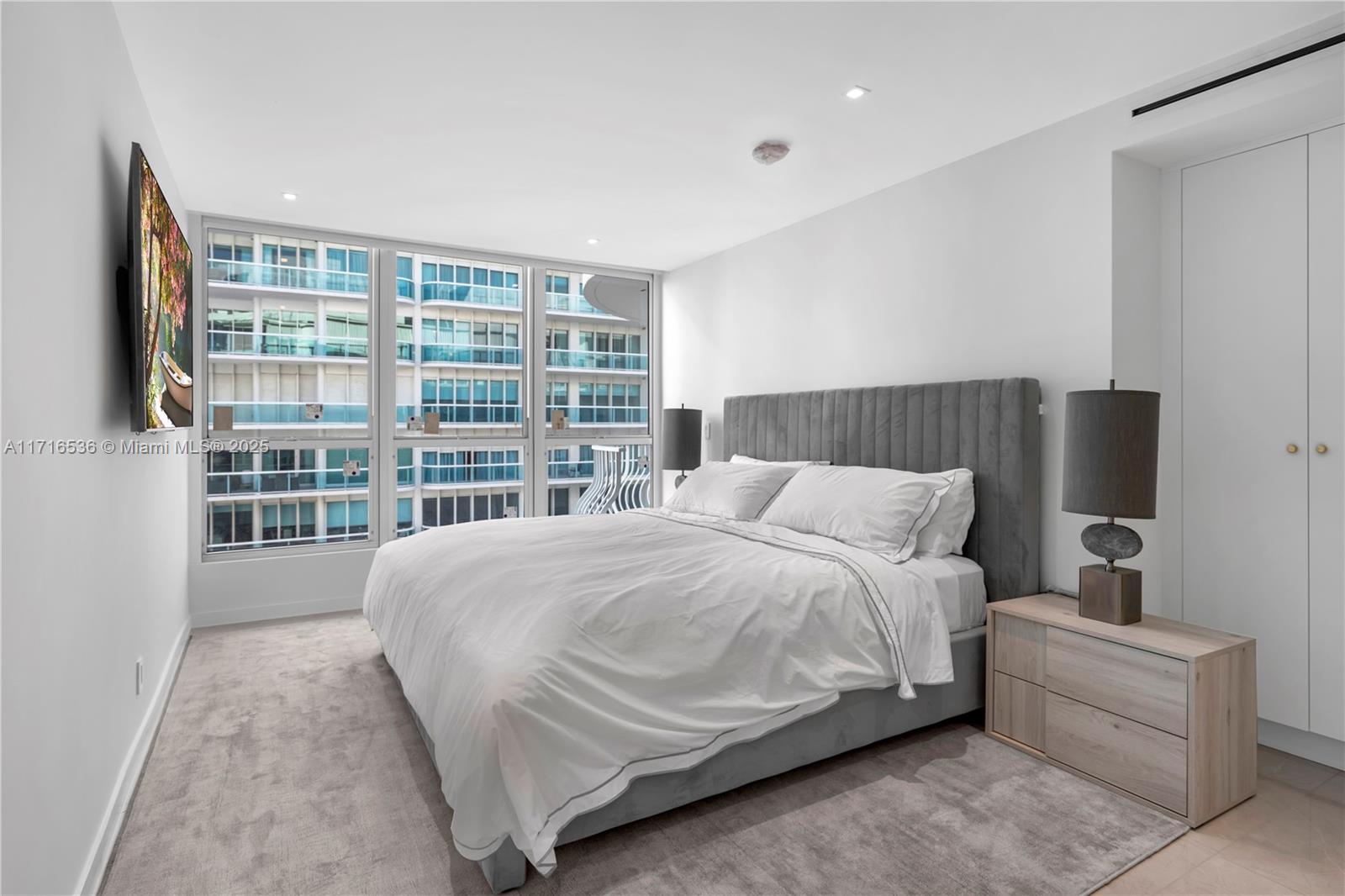 BAL HARBOUR 101 CONDO - Residential