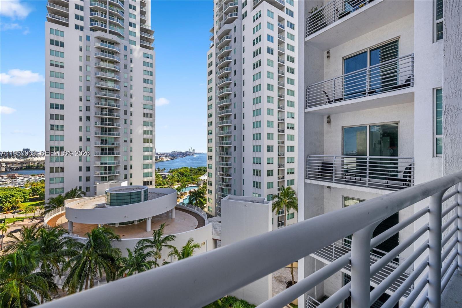 THE LOFT DOWNTOWN CONDO - Residential Lease