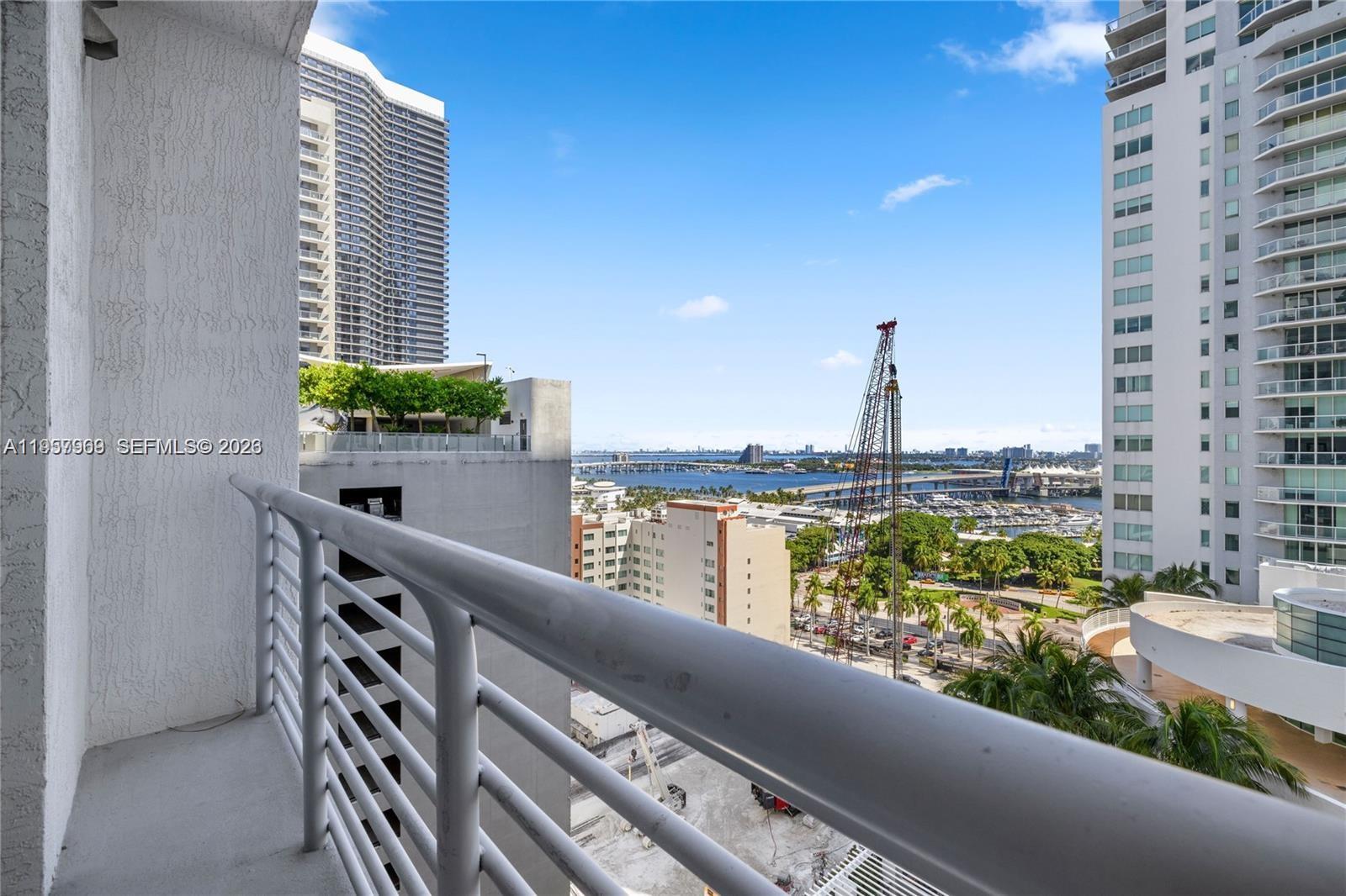 THE LOFT DOWNTOWN CONDO - Residential Lease