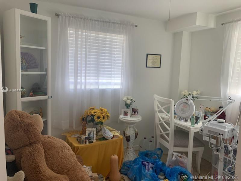 VILLA SOLE CONDO - Residential