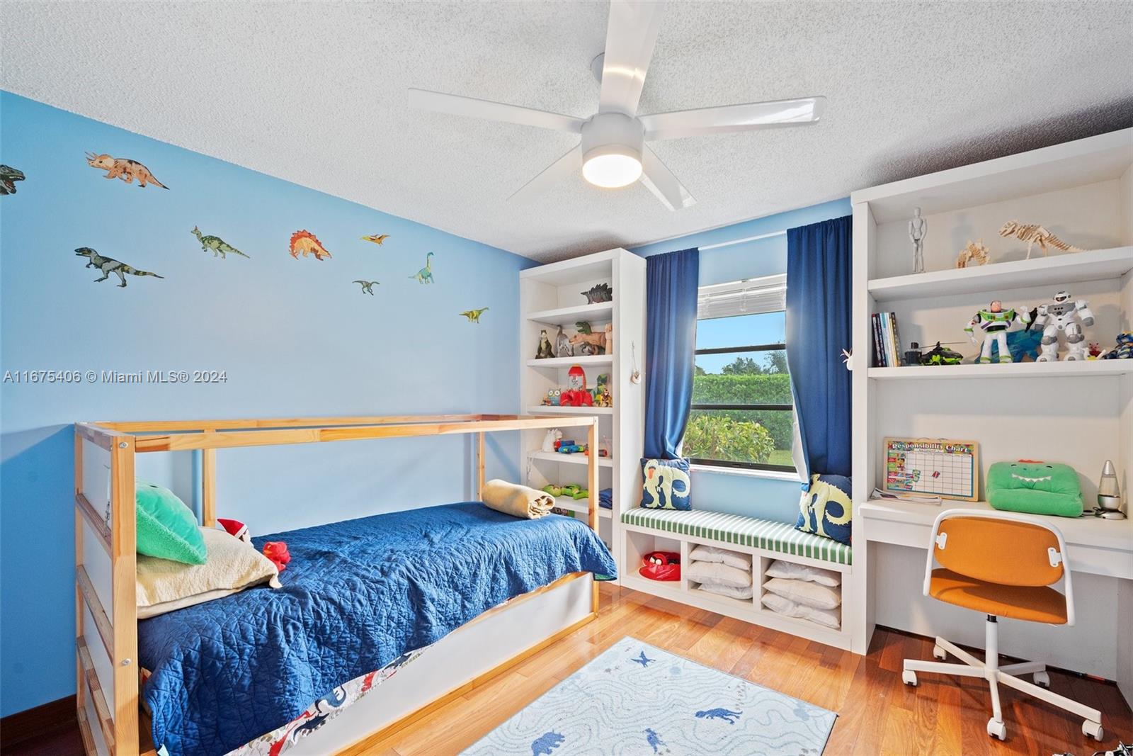 JONEL TERRACE 6 - Residential