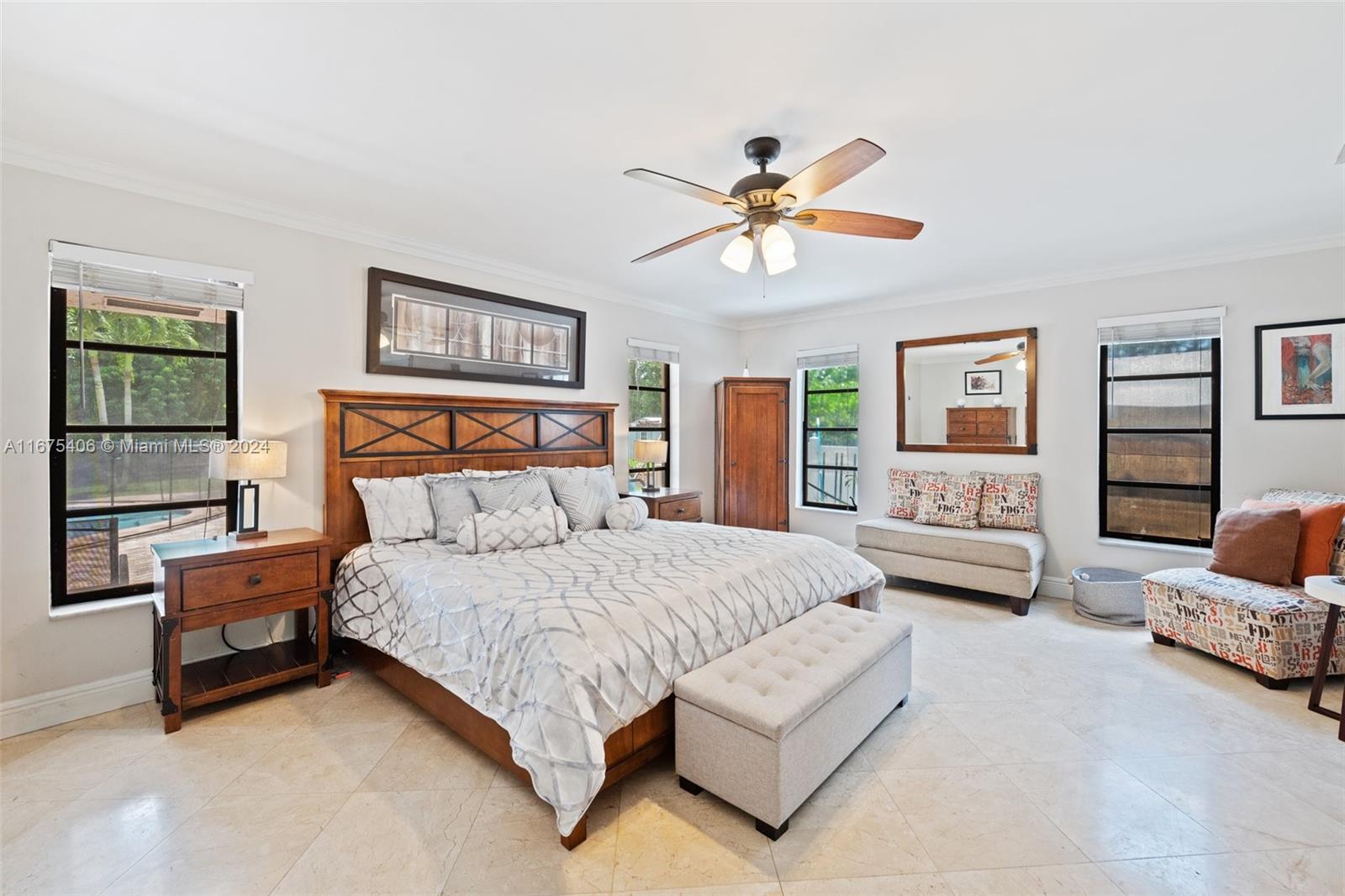 JONEL TERRACE 6 - Residential