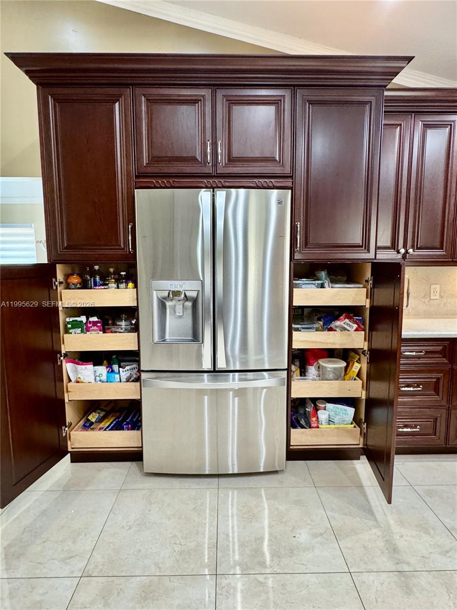 FOREST RIDGE SINGLE FAMIL - Residential