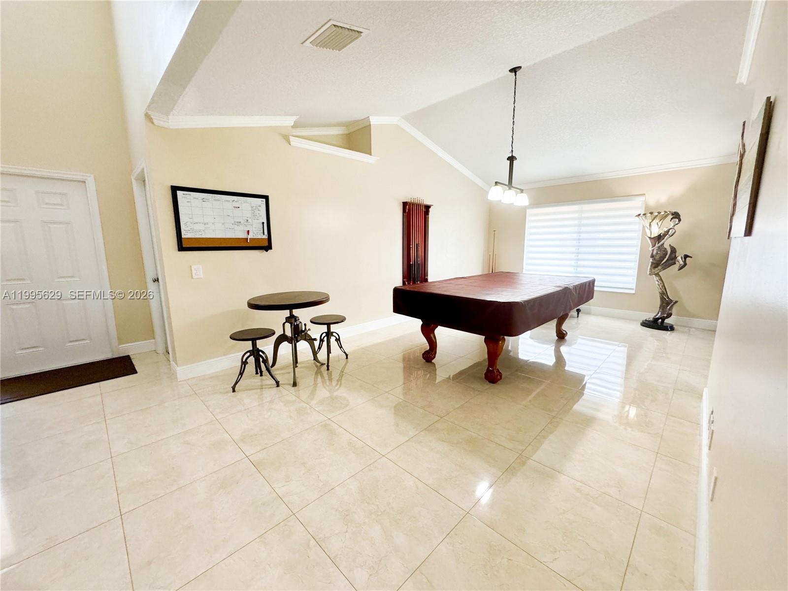 FOREST RIDGE SINGLE FAMIL - Residential