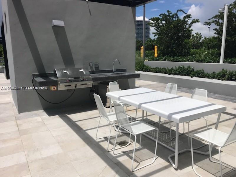 PARAISO BAYVIEWS CONDO - Residential Lease