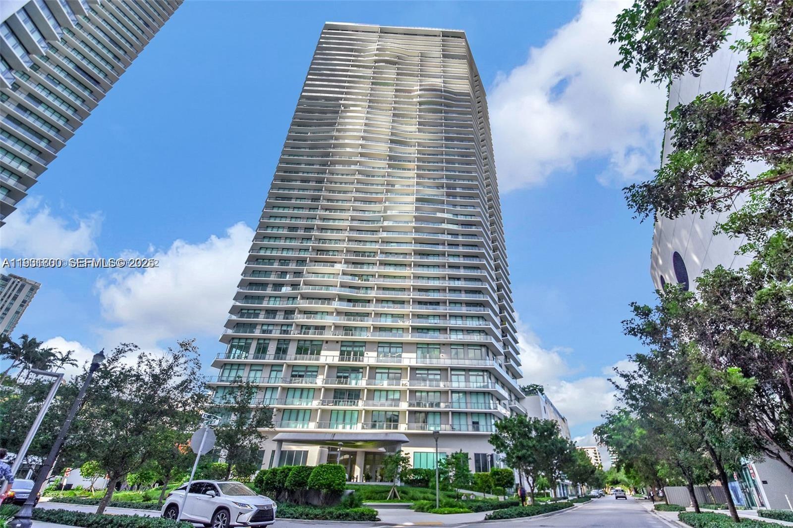 PARAISO BAYVIEWS CONDO - Residential Lease