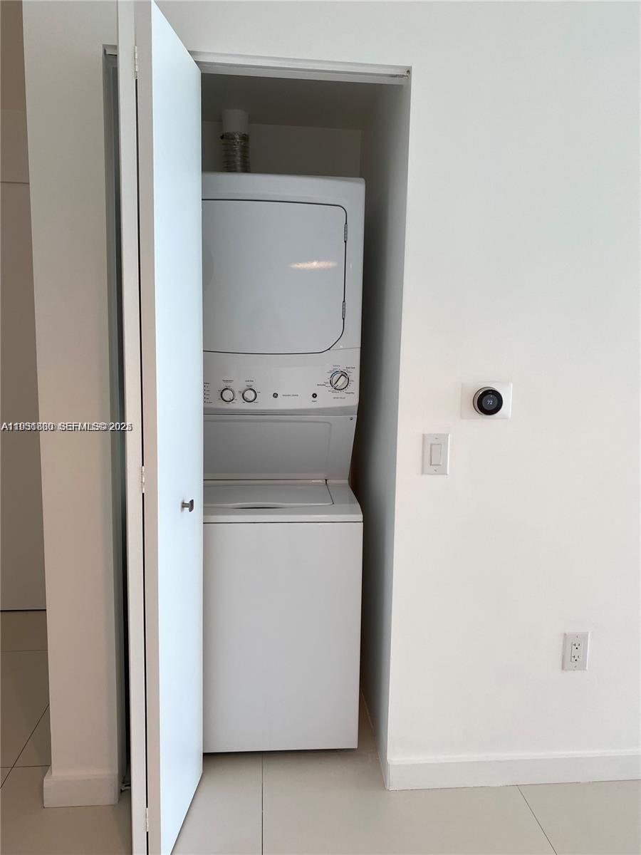 PARAISO BAYVIEWS CONDO - Residential Lease