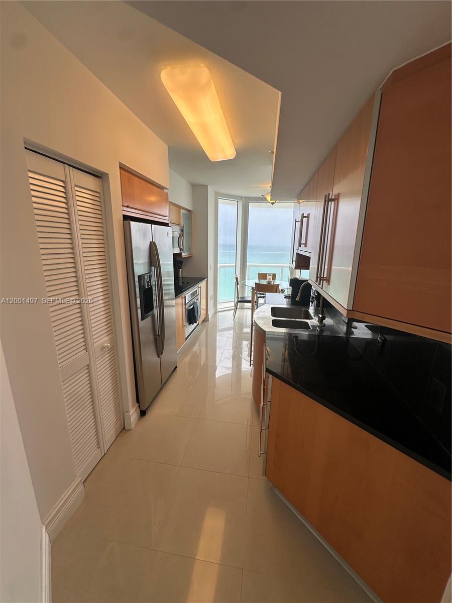 6365 Collins Ave 1703