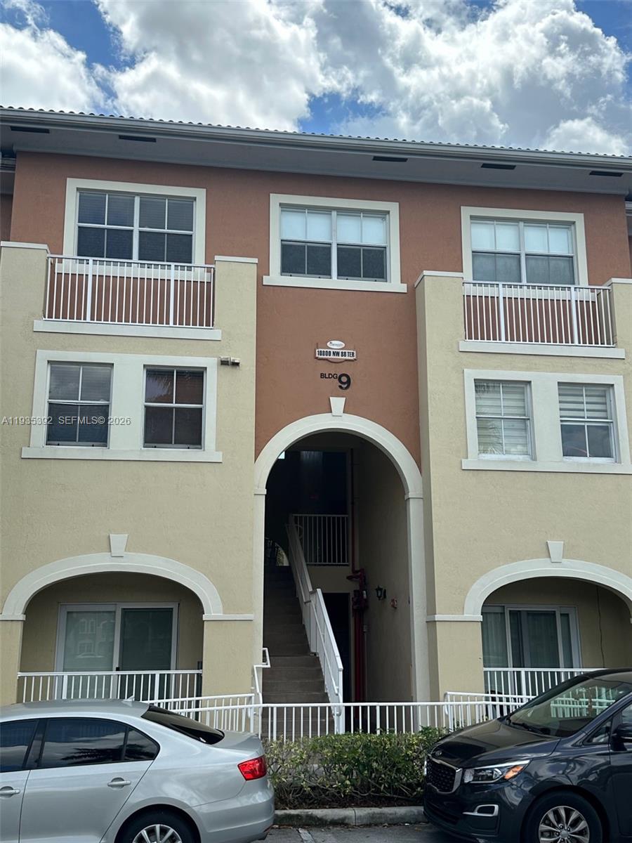 CORONADO TO DORAL VI COND - Residential