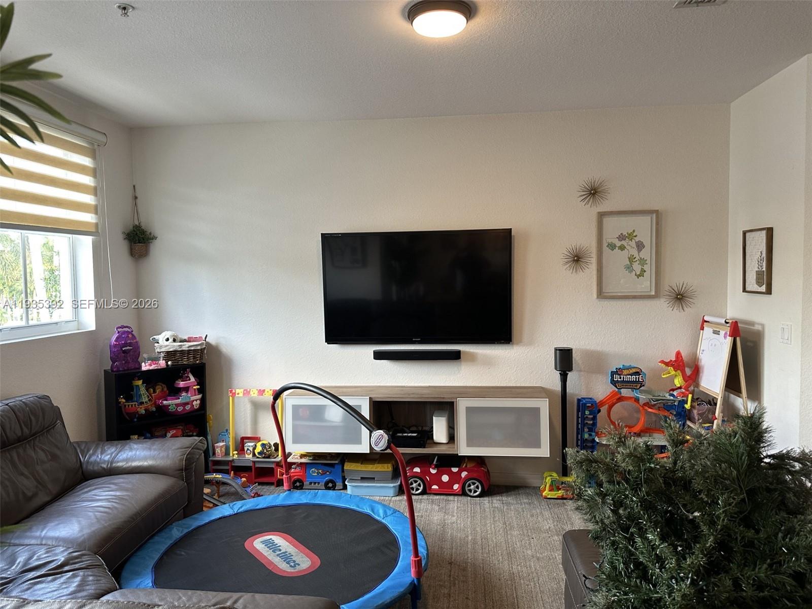 CORONADO TO DORAL VI COND - Residential