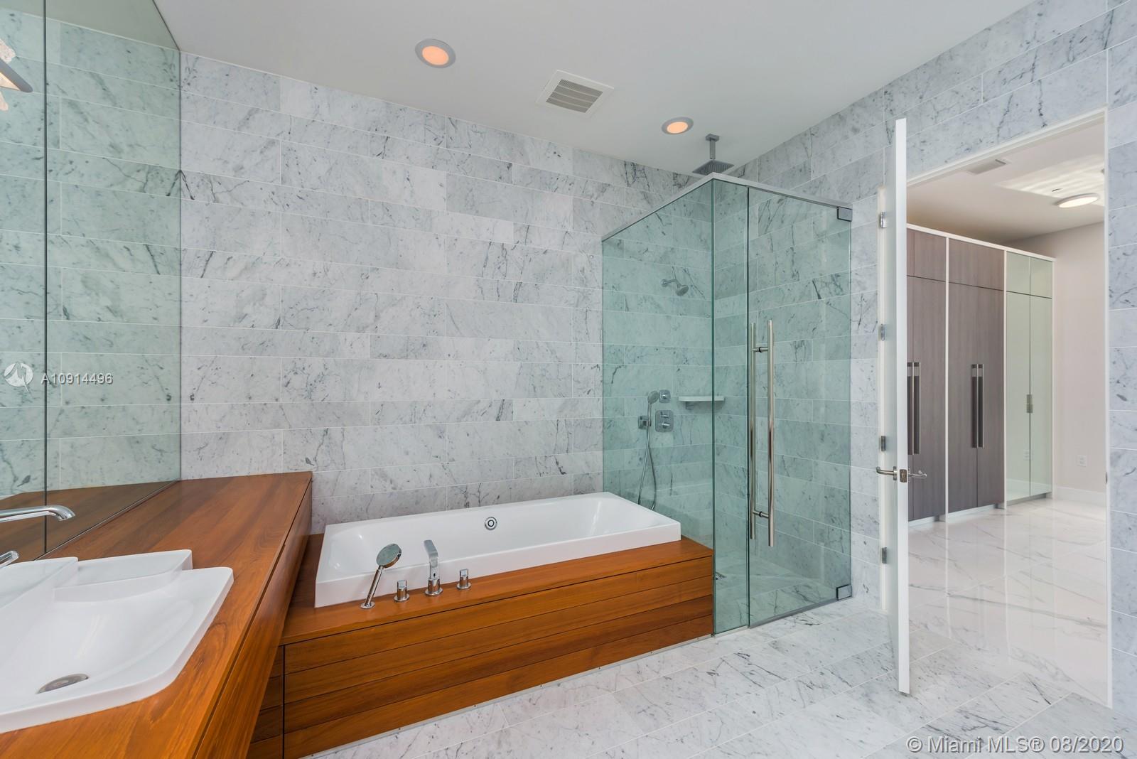 Grove at grand Bay - Residential