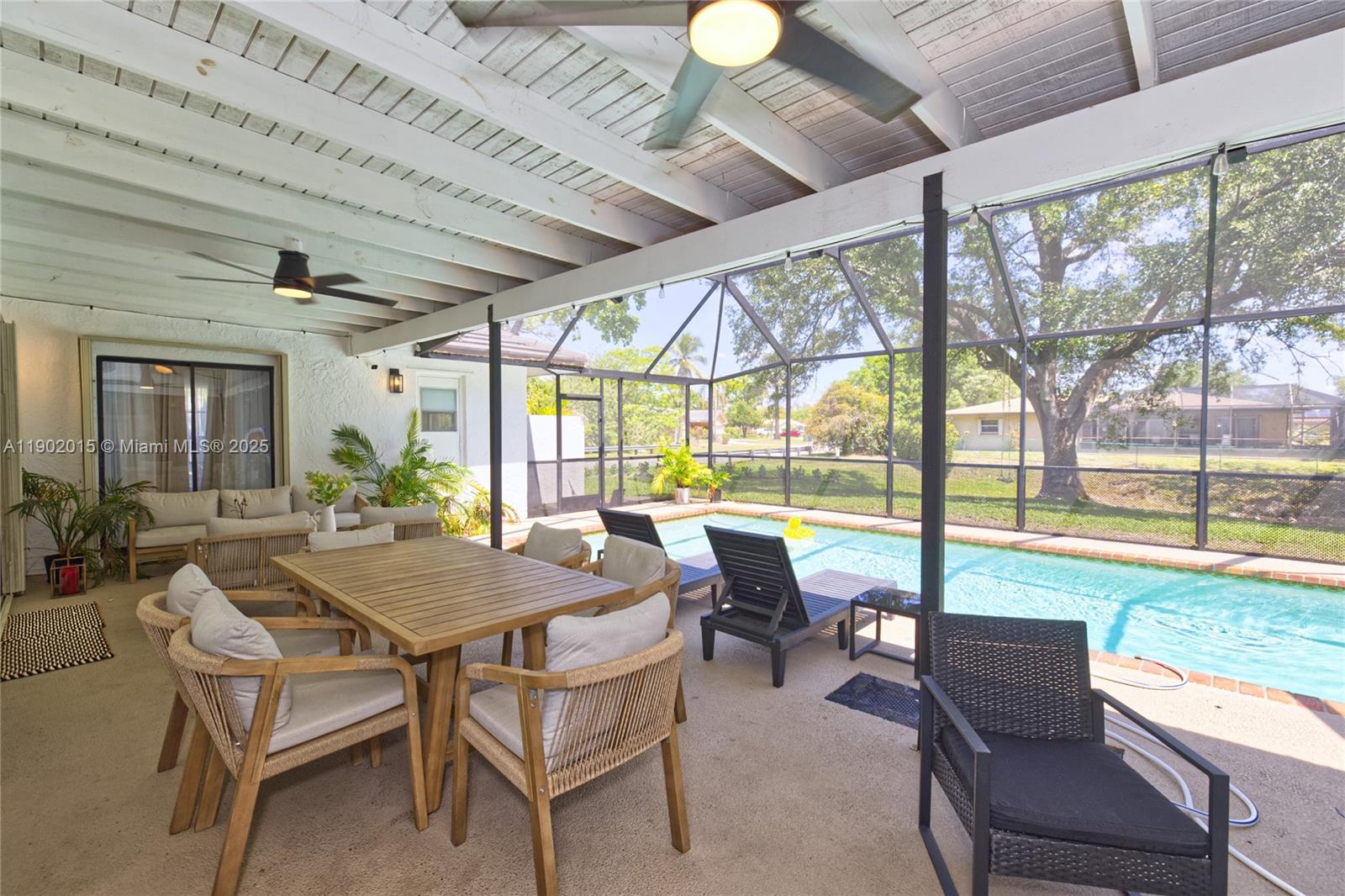 DEER RUN SPRINGS - Residential