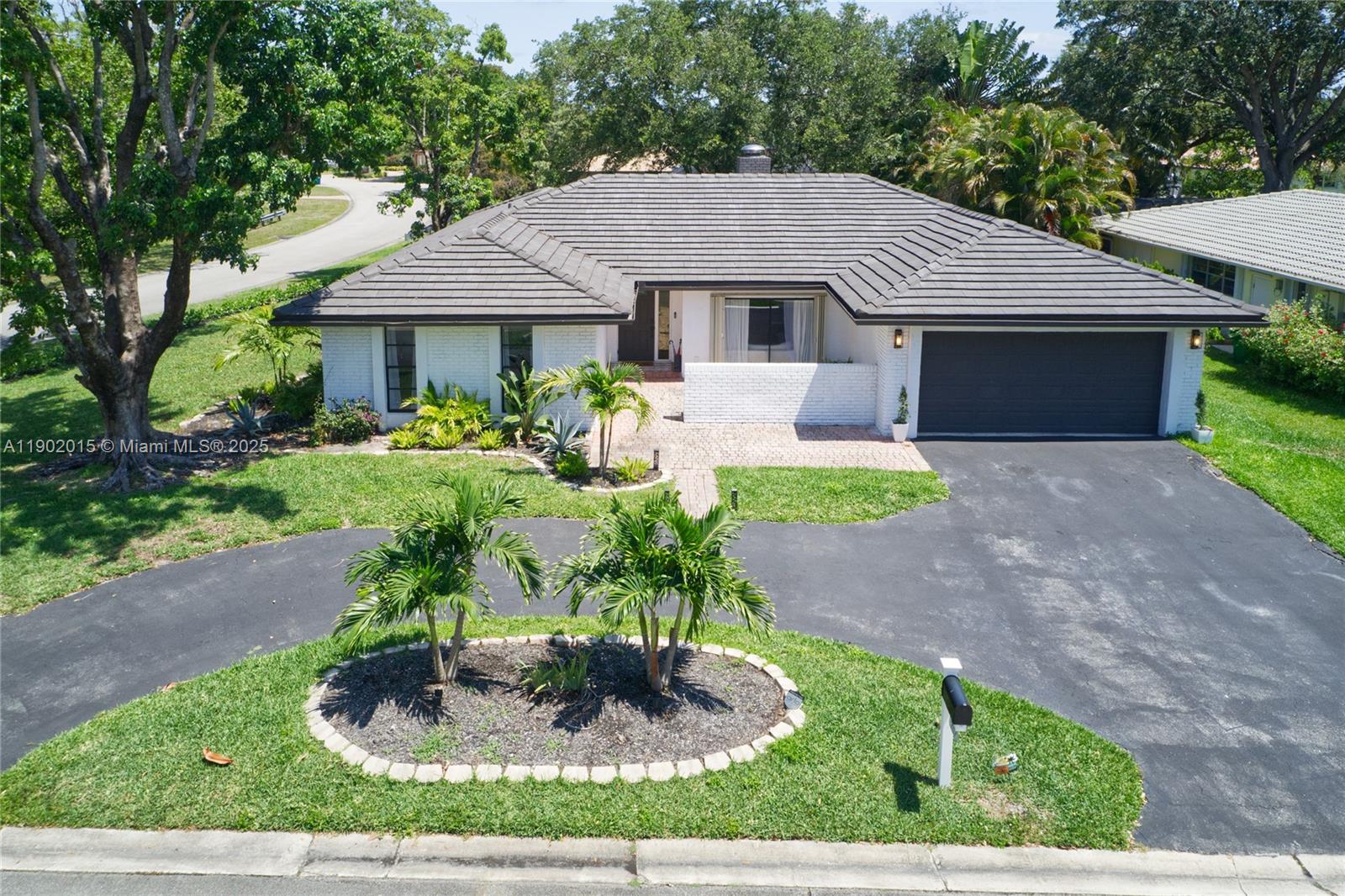 DEER RUN SPRINGS - Residential