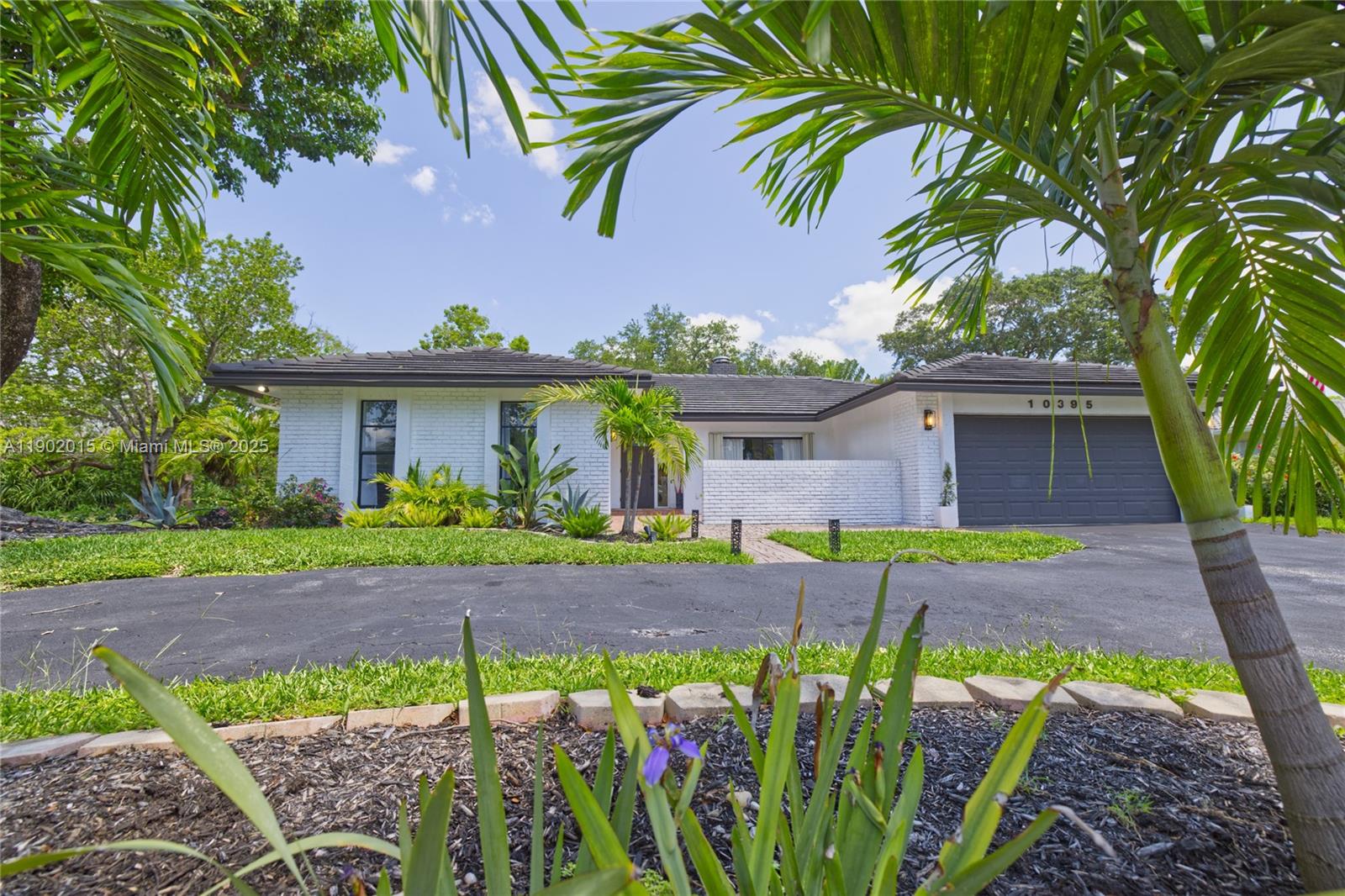 DEER RUN SPRINGS - Residential