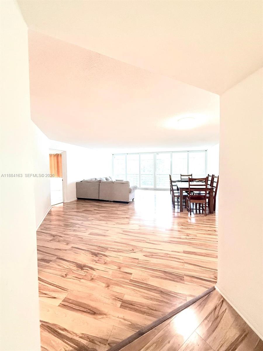 ROLLING GREEN CONDO G - Residential