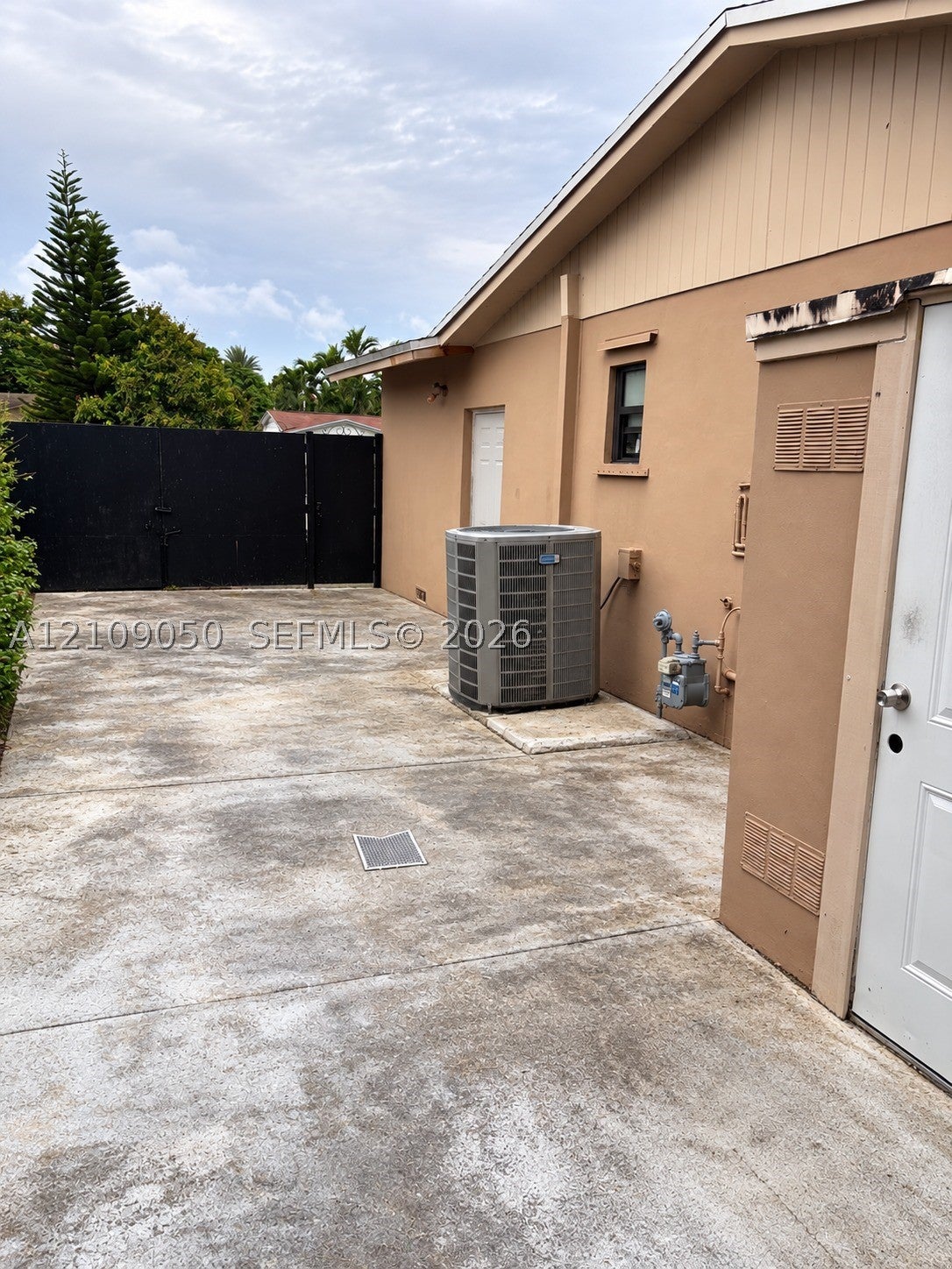12054 SW 117th Ter