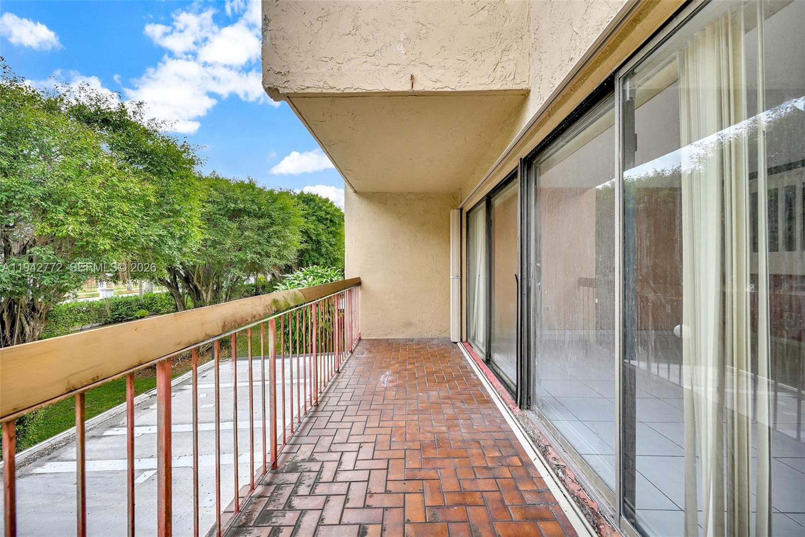 WINDSONG LAKES CONDO - Residential