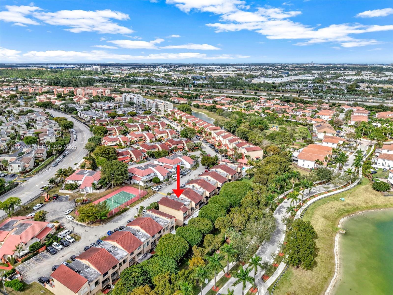 WINDSONG LAKES CONDO - Residential