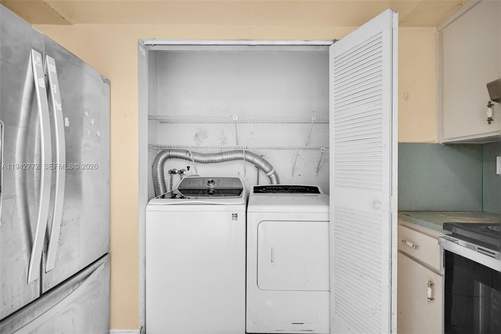 WINDSONG LAKES CONDO - Residential