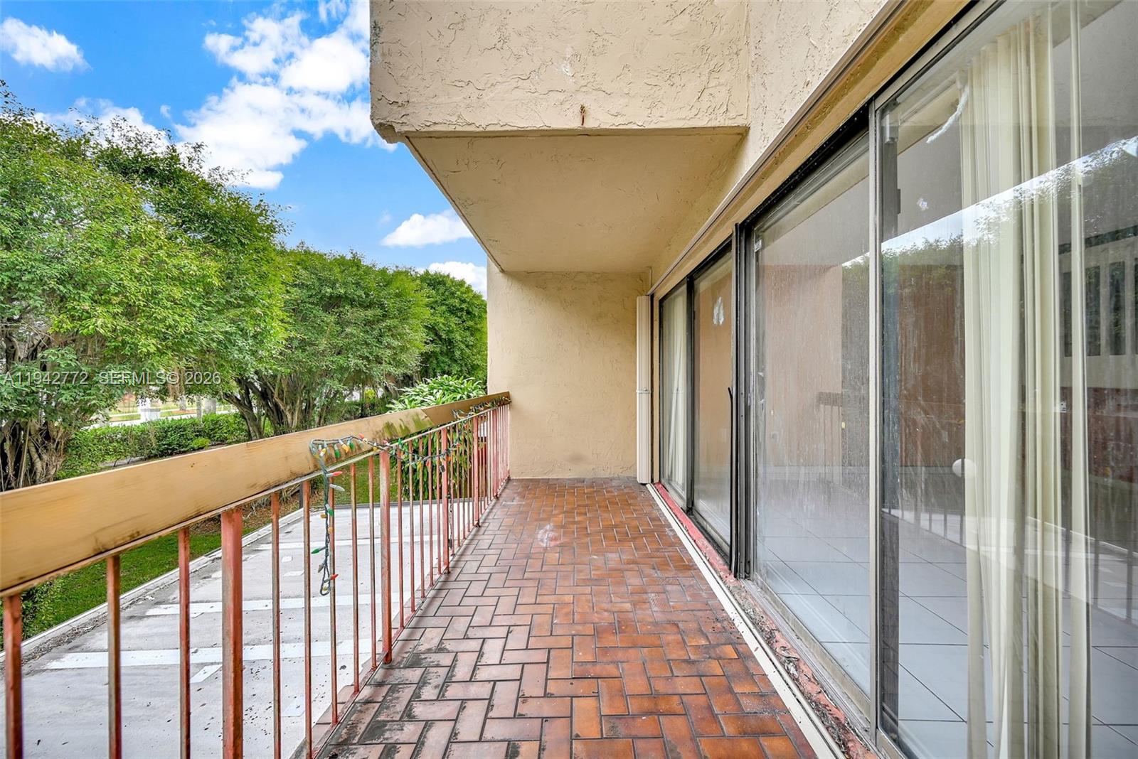 WINDSONG LAKES CONDO - Residential