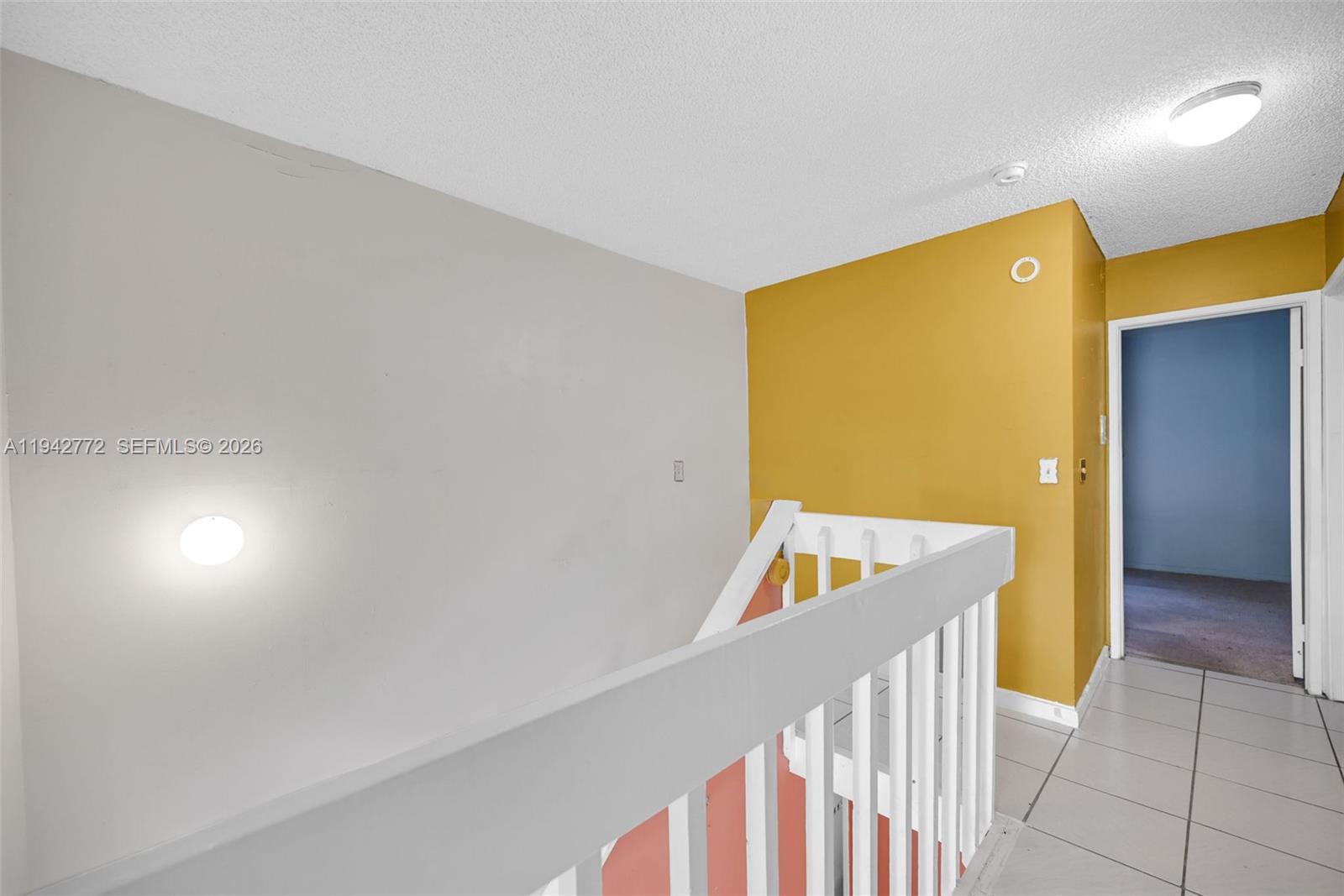 WINDSONG LAKES CONDO - Residential