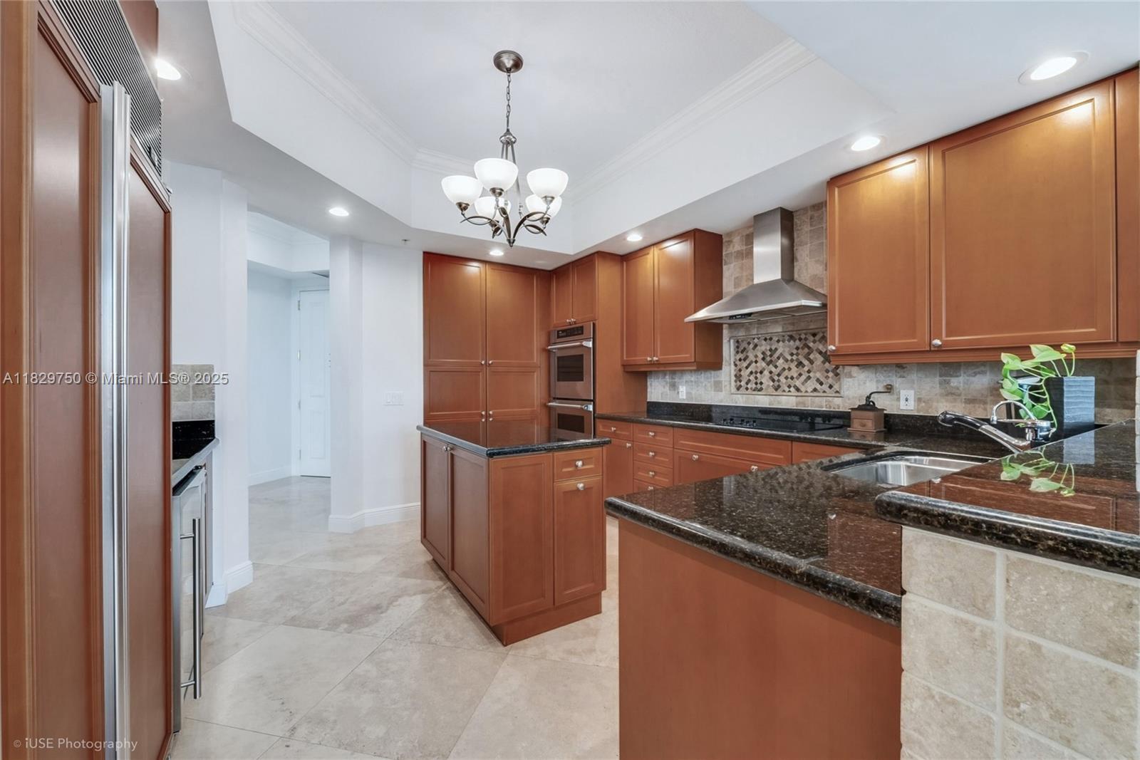 13621 Deering Bay Dr 502